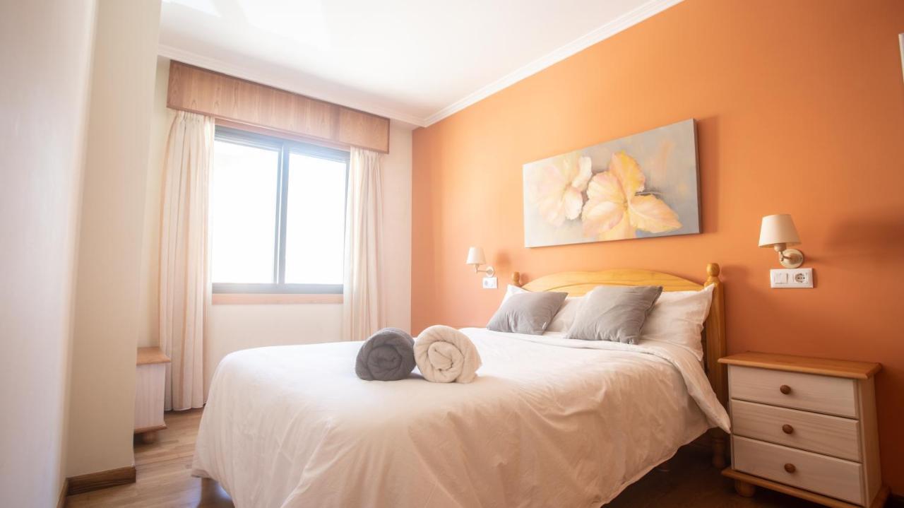 Apartamento En El Centro Con Plaza De Garaje A Guarda Esterno foto
