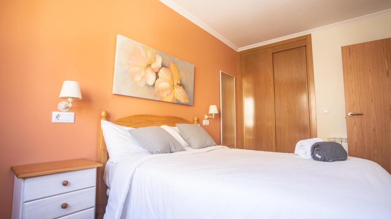 Apartamento En El Centro Con Plaza De Garaje A Guarda Esterno foto