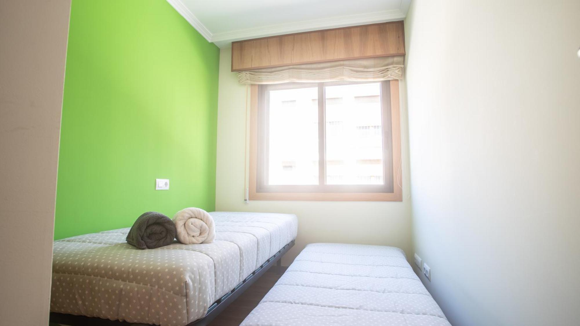 Apartamento En El Centro Con Plaza De Garaje A Guarda Esterno foto